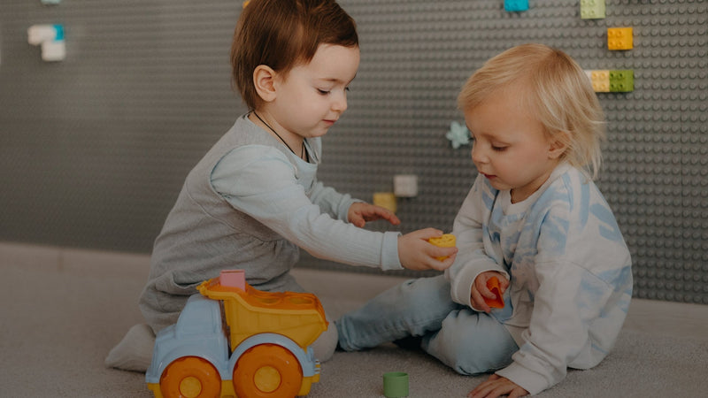 Why Screen-Free Toys Are Making a Comeback