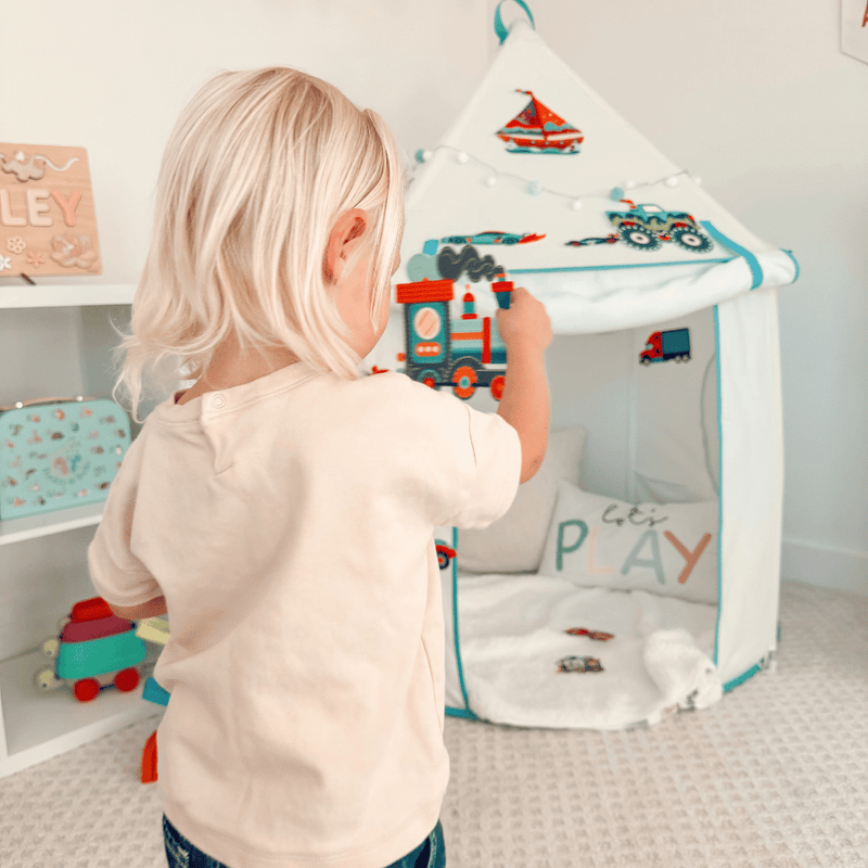 Wheels & Wings Theme Stickeez